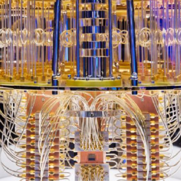 Closeup of quantum computer at RPI